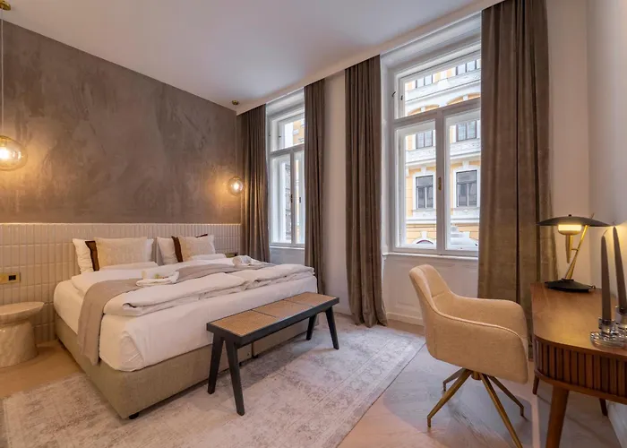 Josef's I Superior I Quiet & Appartement
